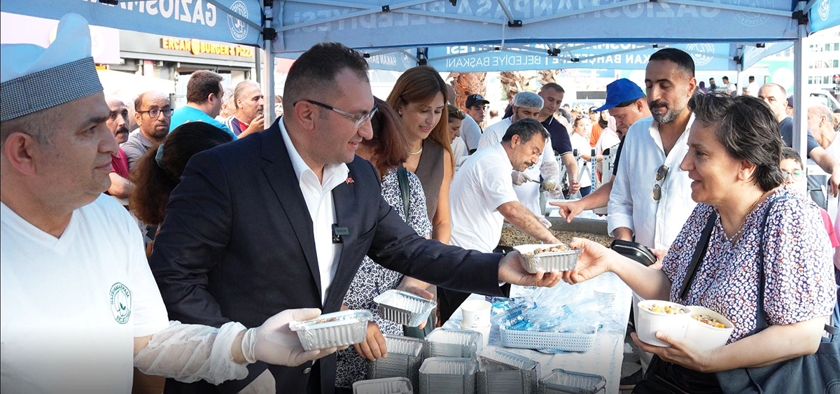 Başkan Bahçetepe’den Aşure İkramı