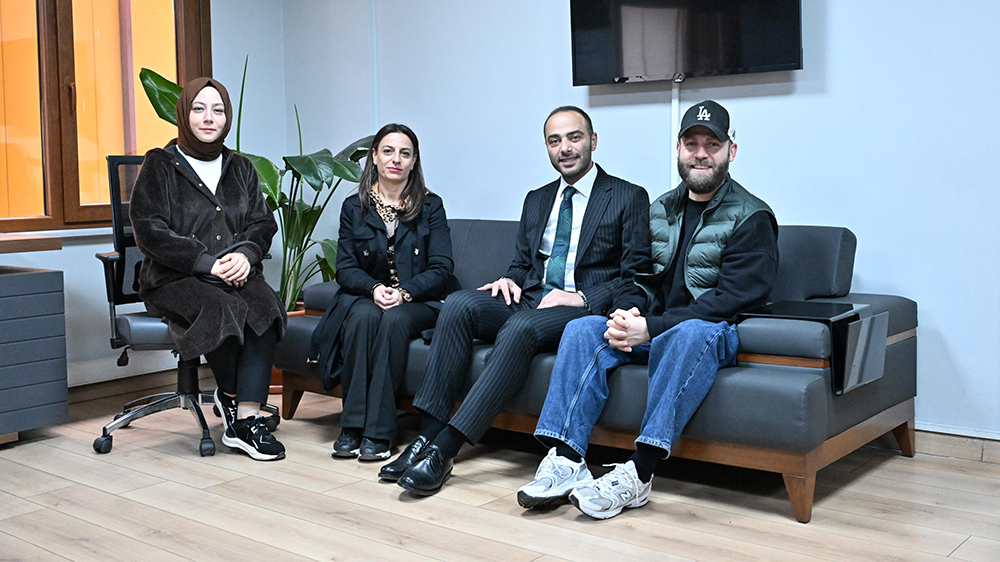 Gaziosmanpaşa’da Kafede Yaşanan Tartışmanın Ardından Belediye Başkan Vekili Karadeniz Tarafları Barıştırdı