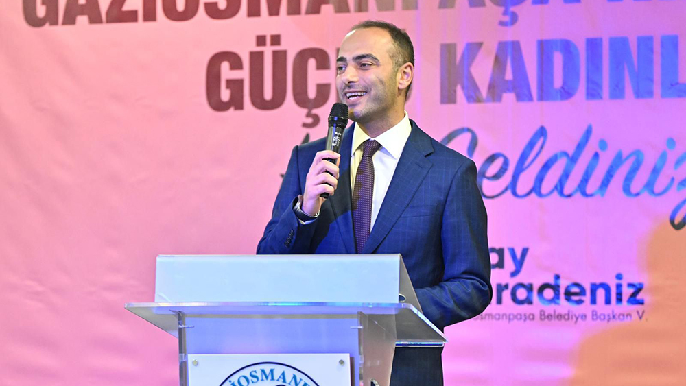 Başkan Vekili Karadeniz, Okul Aile Birliği Temsilcileriyle Buluştu