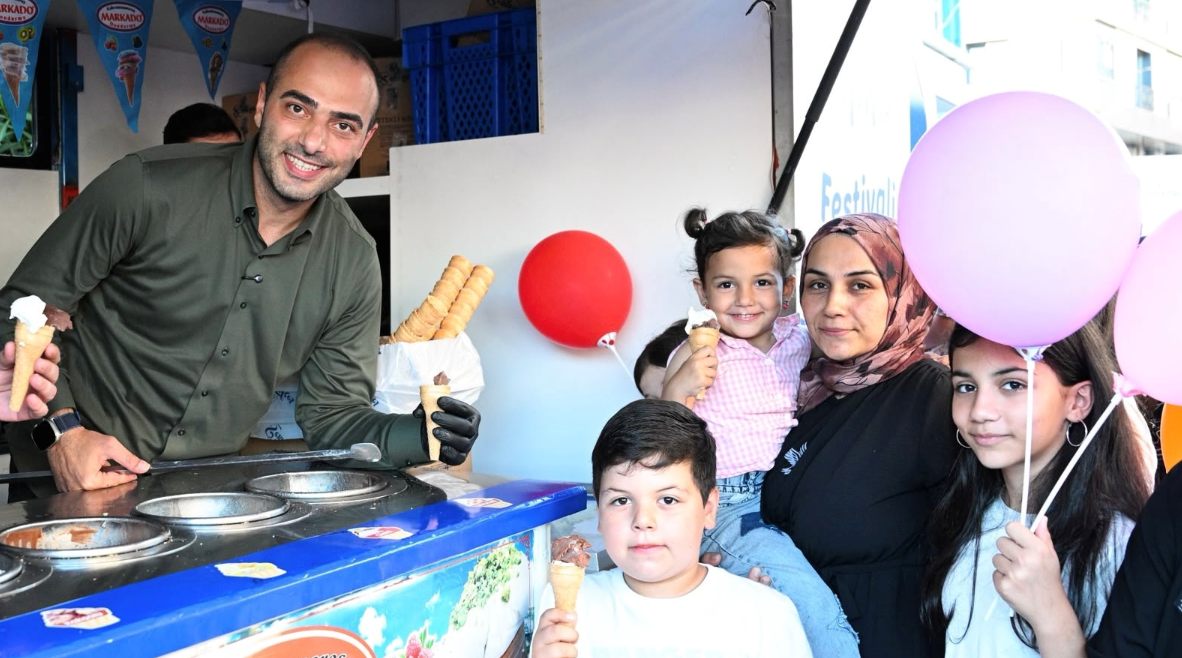 GAZİOSMANPAŞA’NIN EN TATLI YAZ BULUŞMASI DONDURMA FESTİVALİ BAŞLADI