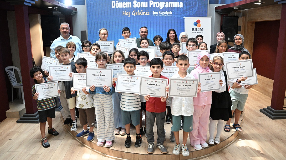 TÜBİTAK Yaz Akademisi İkinci Dönem Mezunlarına Belgeleri Takdim Edildi